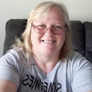 Meet your Posher, Paula